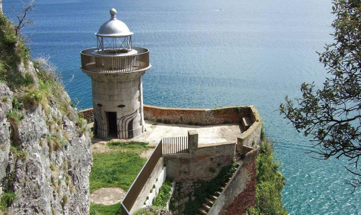 La elevada afluencia de turistas a este atractivo enclave hace que sea necesario regular las visitas. 