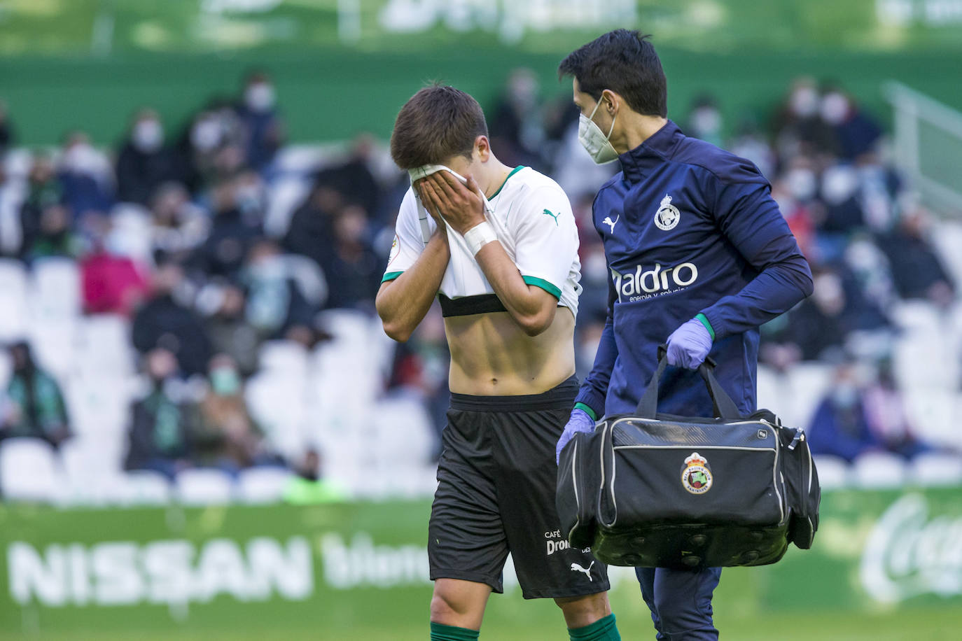 Fotos: Las imágenes del Racing- Real Sociedad B