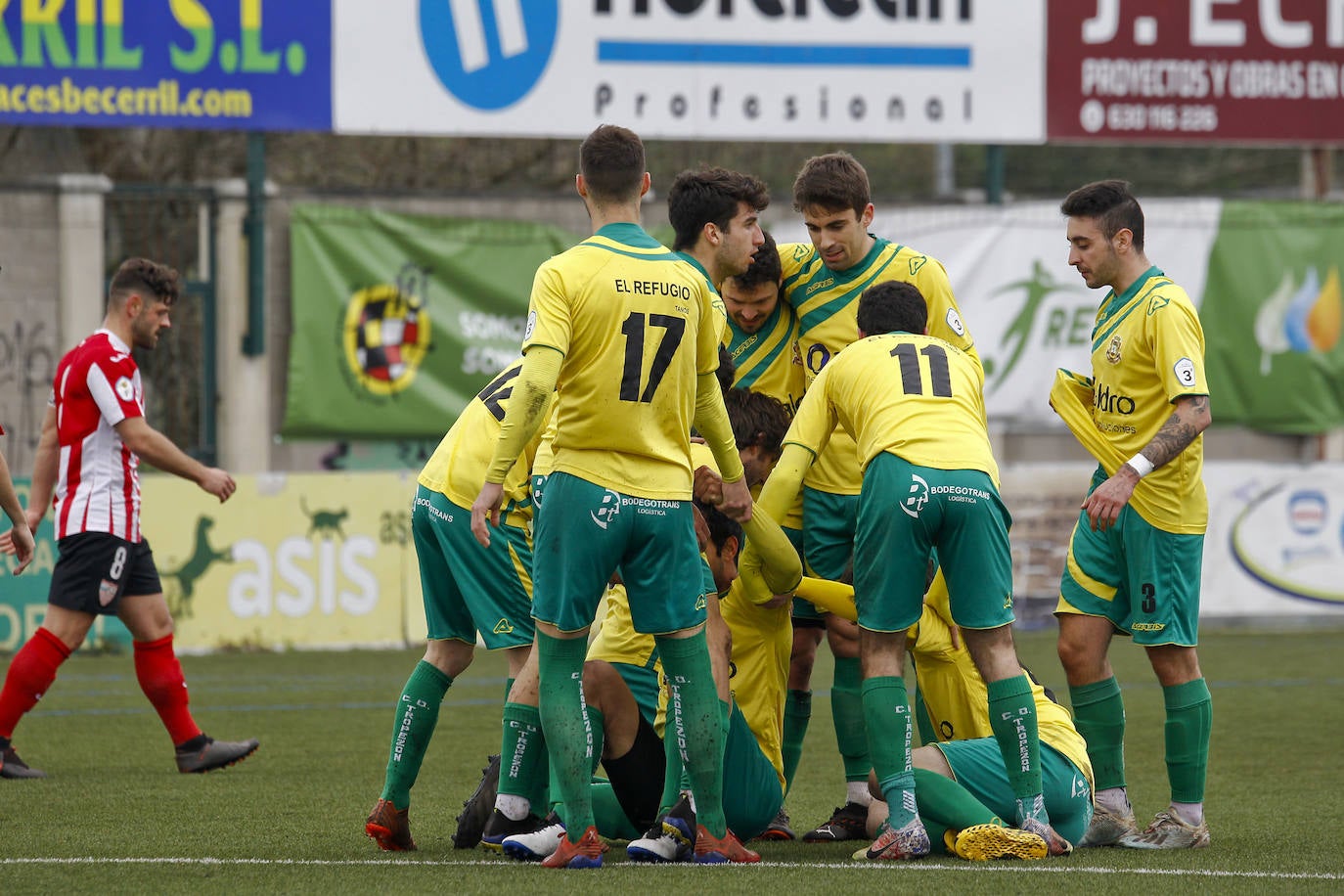 El triunfo taniego ante el Selaya y el empate de sus perseguidores, Escobedo y Gimnástica, asegura su primer puesto cuando acabe la fase