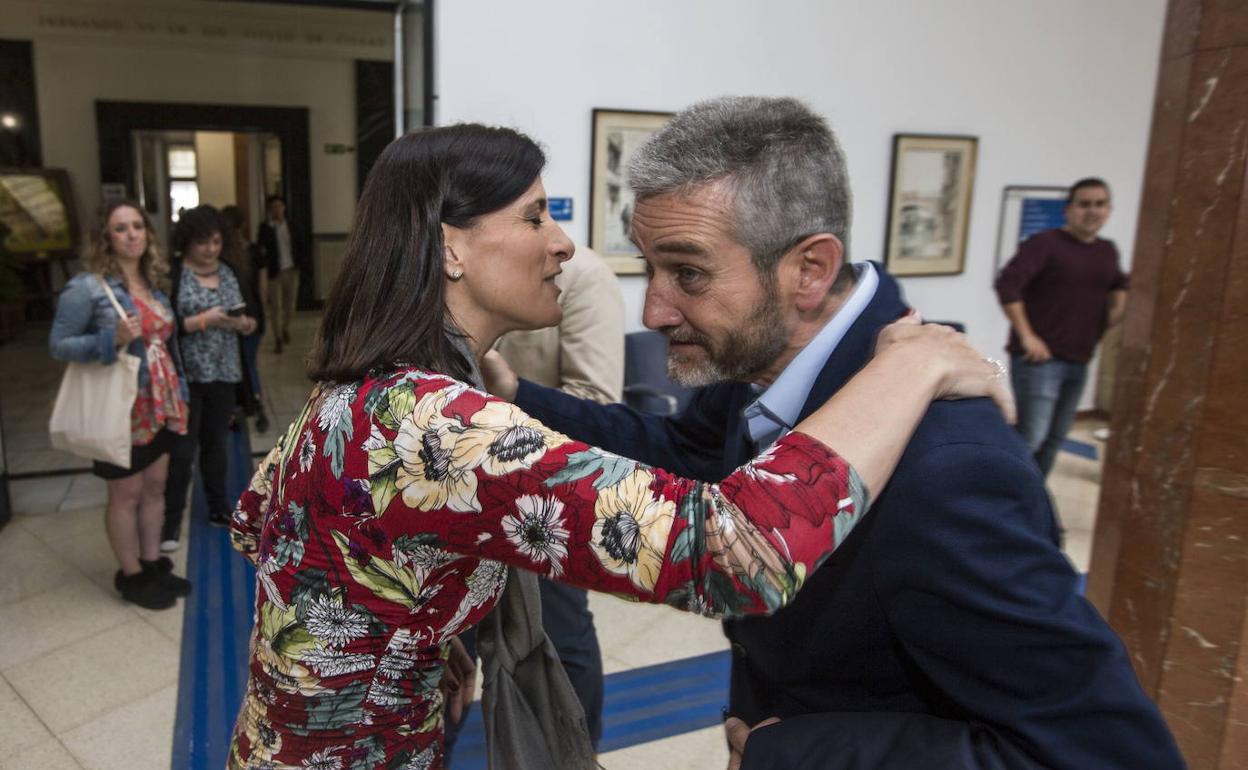 Imagen de aarchivo de un encuentro durante la negociación del pacto en 2019