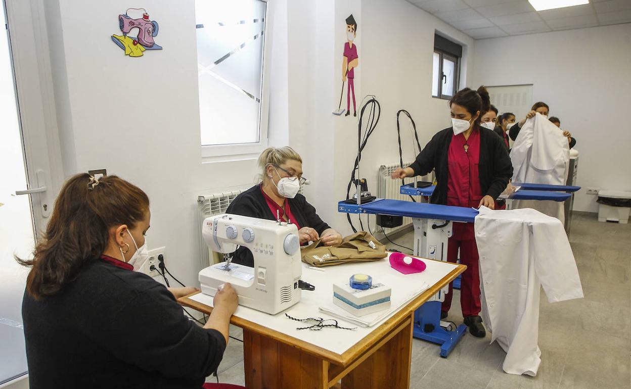 Treinta parados de larga duración se forman en el Taller de Empleo de Torrelavega