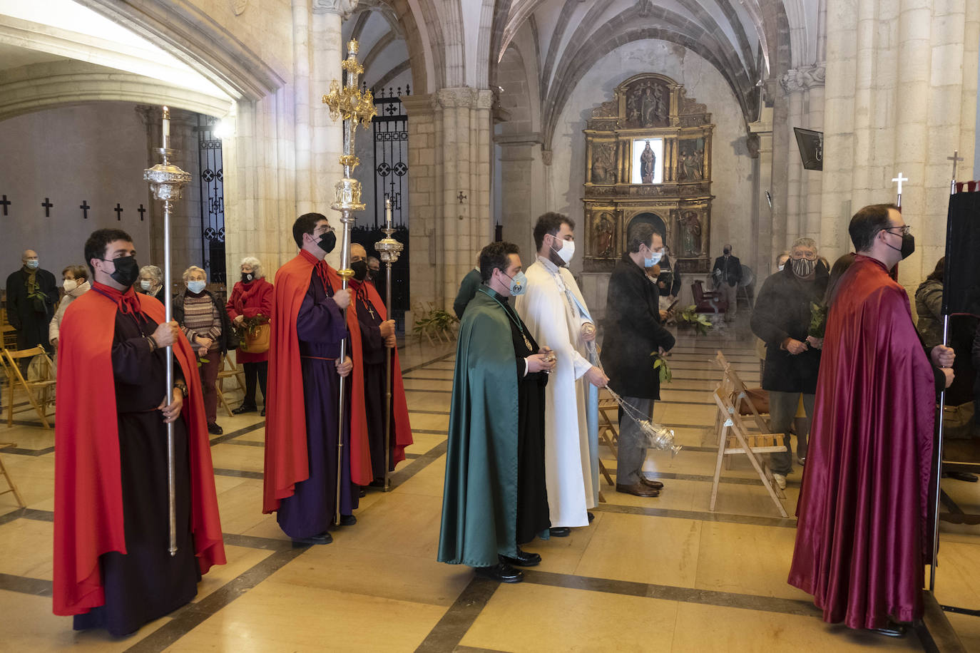 Fotos: Domingo de Ramos en Santander y Torrelavega