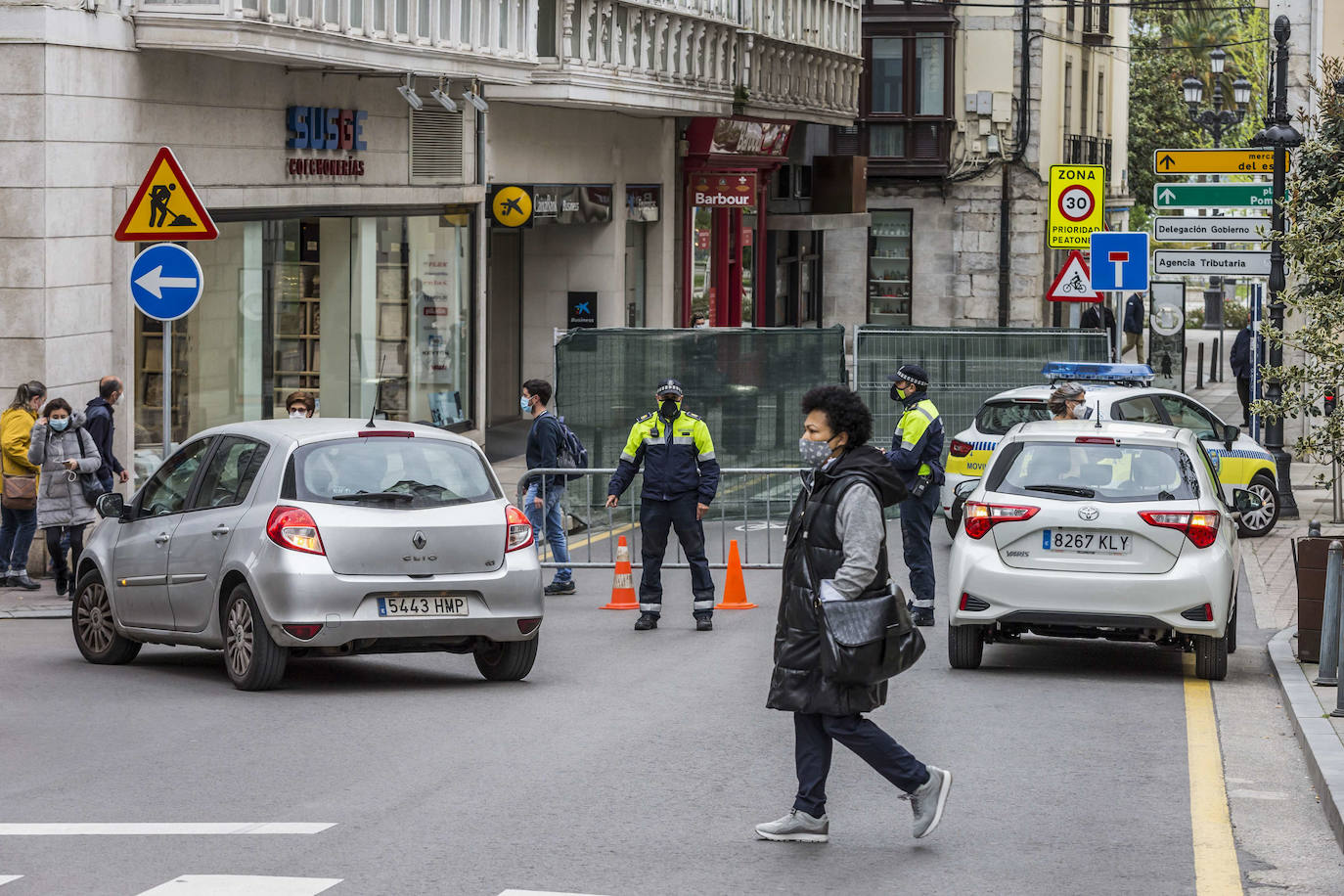 Las obras del Proyecto Pereda modifican el tráfico del centro. La calle Hernán Cortés cambia de sentido y Marcelino Sanz de Sautuola se cerrará