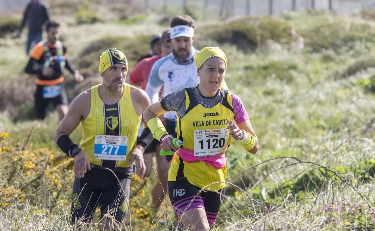 Participantes en el Trail de Liencres en su edición de 2019.