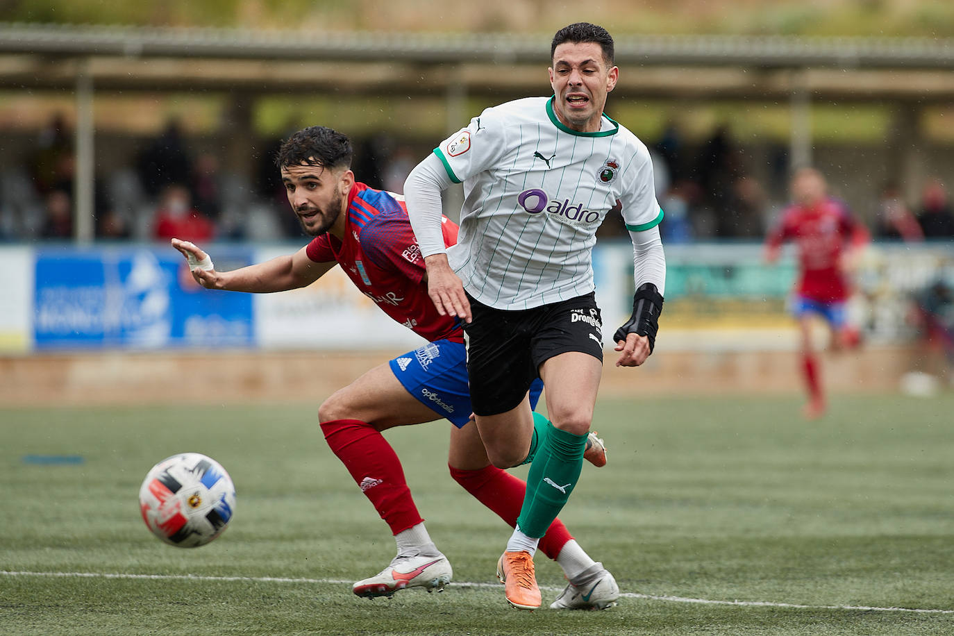 Mal partido del Racing contra el Tarazona.