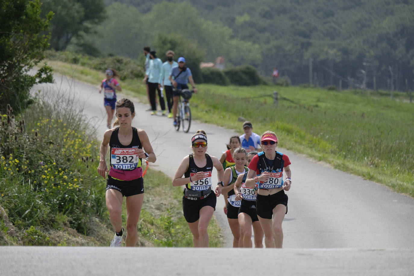 La corredora del Penedés vence en categoría absoluta femenina y se proclama campeona de España en el Trail Costa Quebrada