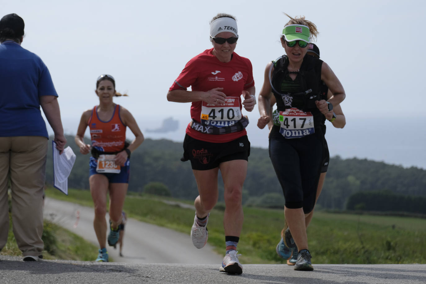 La corredora del Penedés vence en categoría absoluta femenina y se proclama campeona de España en el Trail Costa Quebrada