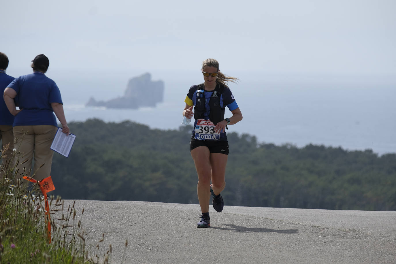 La corredora del Penedés vence en categoría absoluta femenina y se proclama campeona de España en el Trail Costa Quebrada