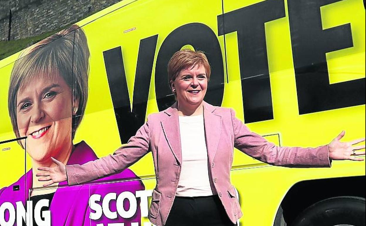 Nicola Sturgeon, primera ministra de Escocia y líder del SNP.