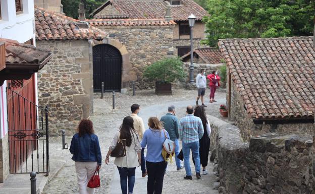 Galería. También se ha notado la llegada de turistas a Liébana