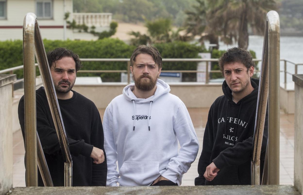 Carlos Silió, Calixto Alonso e Ignacio Cabo lanzaron a finales de 2020 su proyecto empresarial, centrado en el sector de la música.