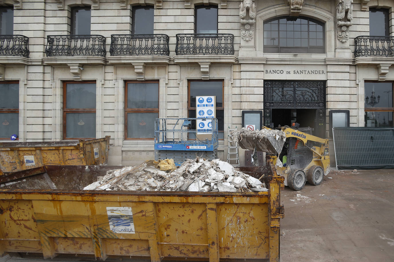 Comienza la próxima semana una fase que pone en marcha las diversas labores con el fin de abordar la estabilización de las fachadas y, posteriomente, del arco, mediante una gran estructura metálica exterior, a modo de andamio