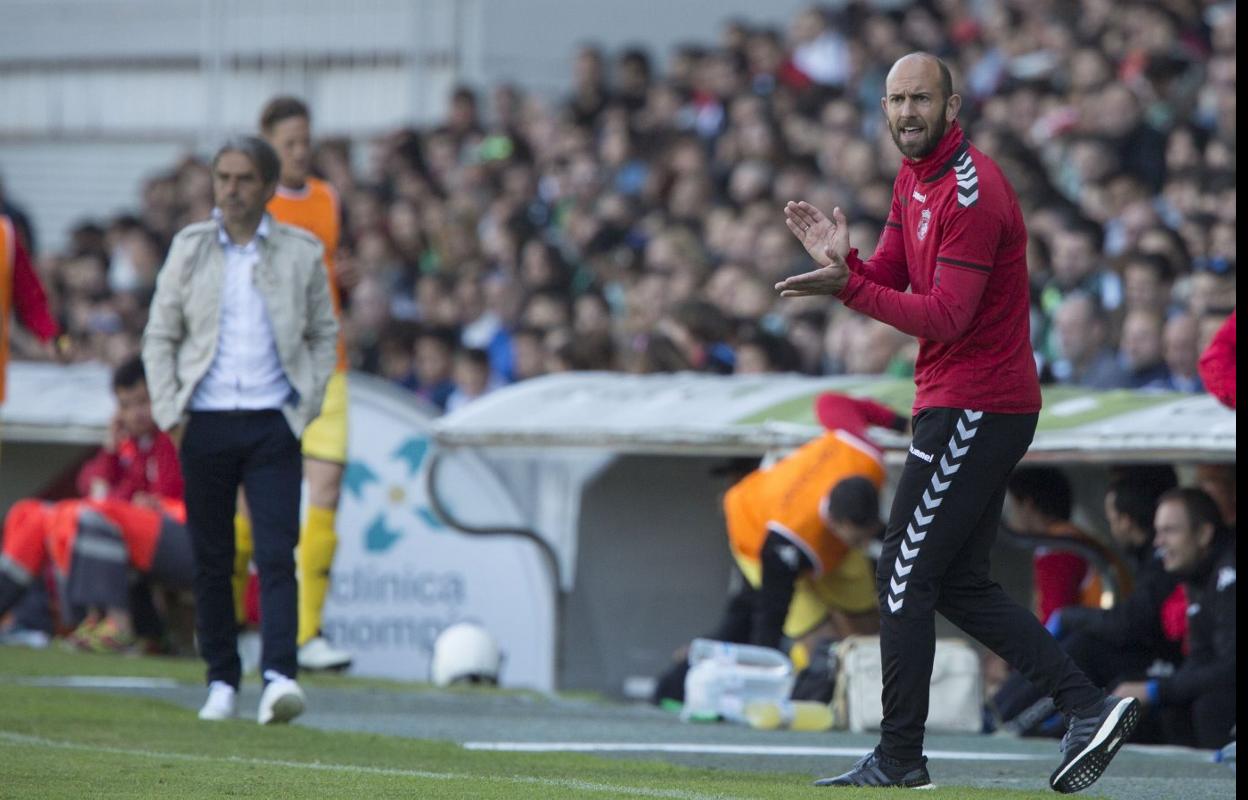 Gonzalo Colsa, durante el choque entre Racing y Reus que se disputó en El Sardinero en 2016.