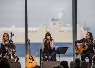 Imagen secundaria 1 - María Rodés canta a las brujas del mundo