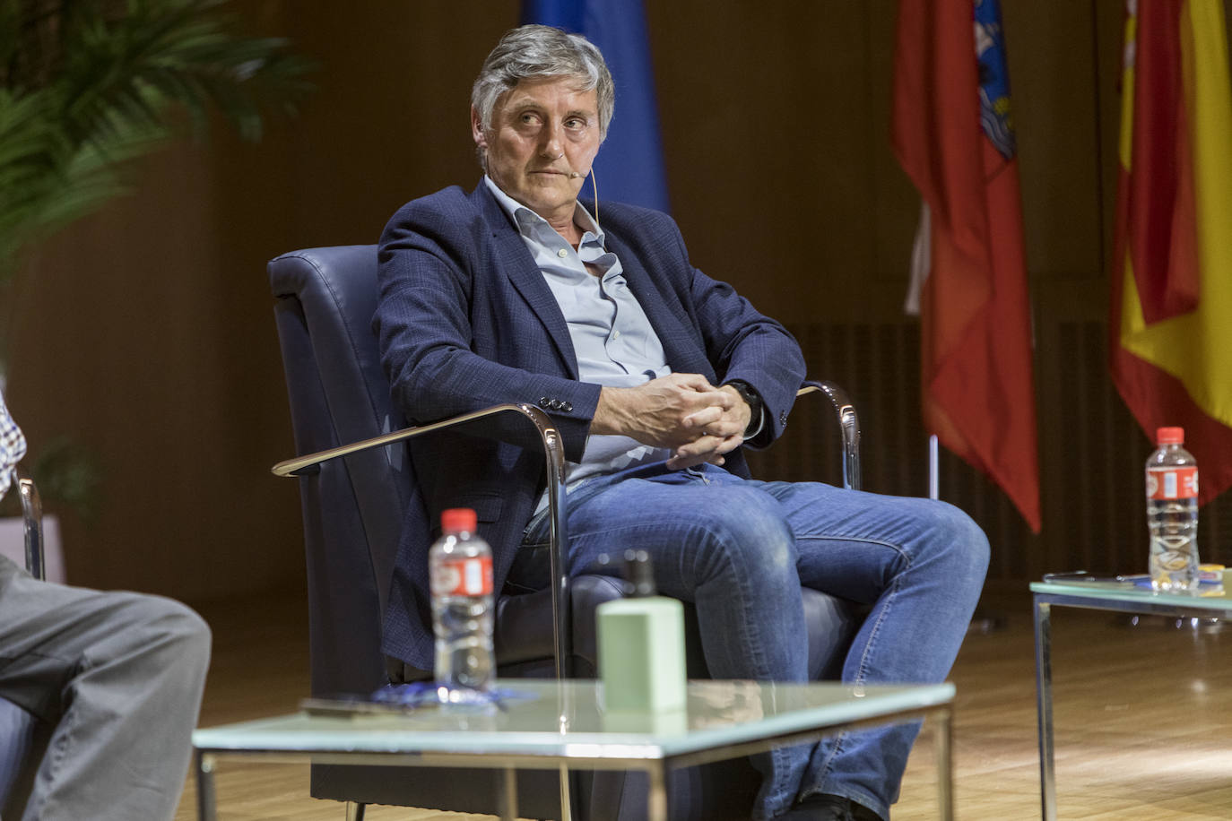 El salón de actos de la Universidad Europea del Atlántico acogió este foro organizado por El Diario Montañés y CaixaBank 