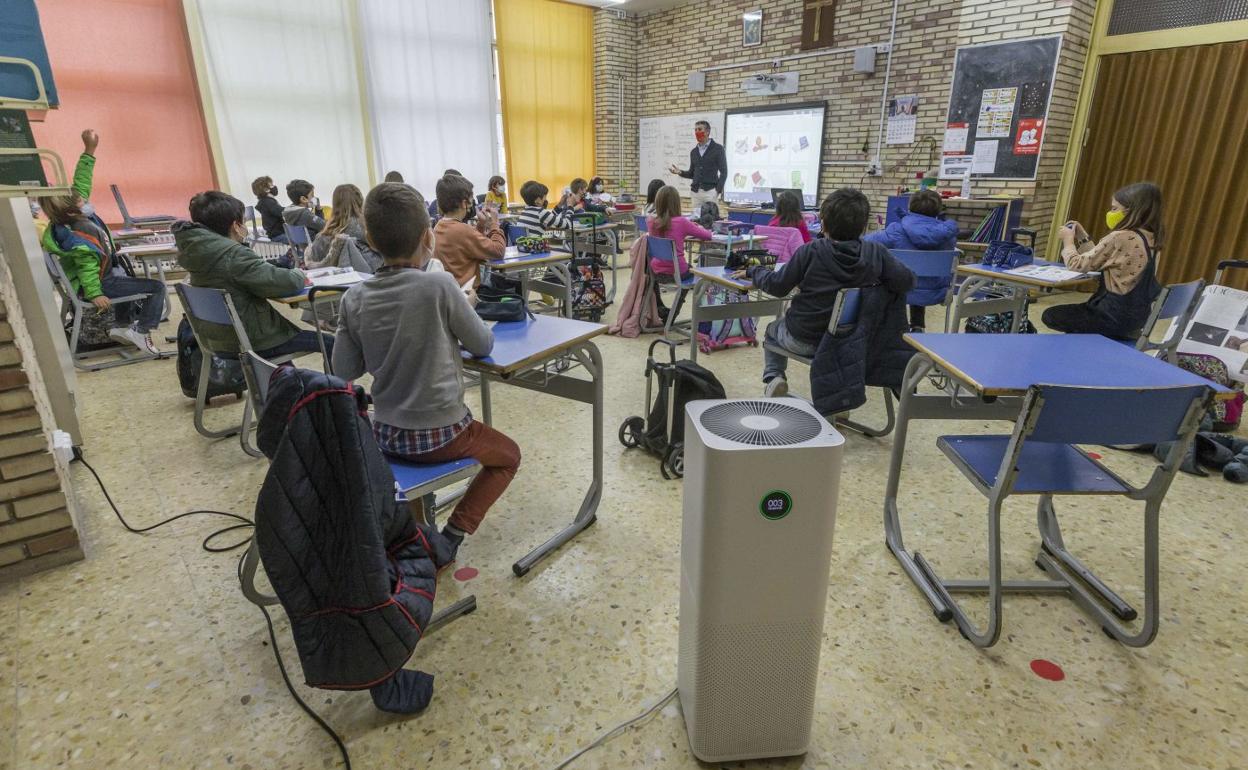 Alumnos durante una clase en este curso en el colegio San Agustín. 