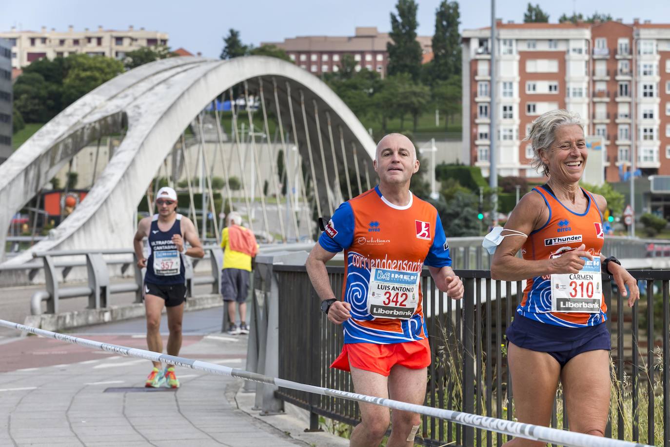 Manuel Deli y Janine Lima ganan el Nacional de 100 kilómetros mientras José Manuel Jara y Alicia Antón conquistan el Regional