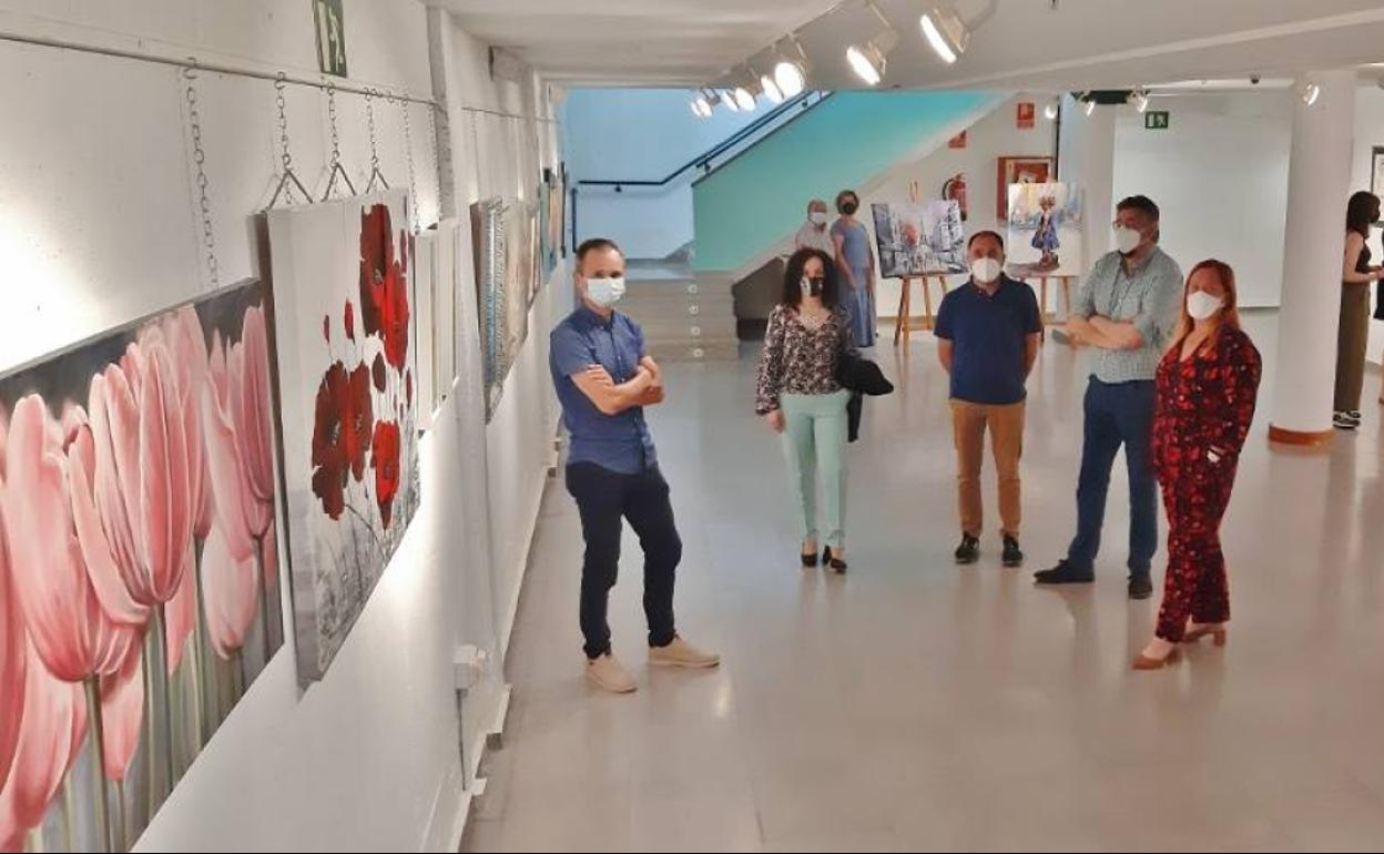 Inauguración de la vigésimo quinta edición de la exposición de la Escuela de Arte de Los Corrales.