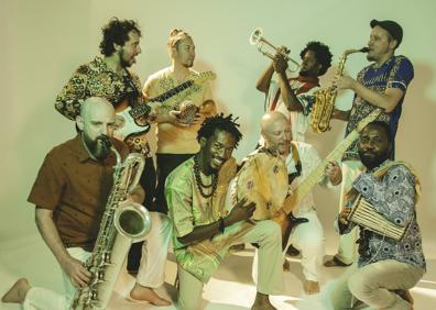 Imagen secundaria 1 - Ogun Afrobeat, banda multicultural. El misterioso Tito Ramírez actuará dentro del ciclo Música abierta.