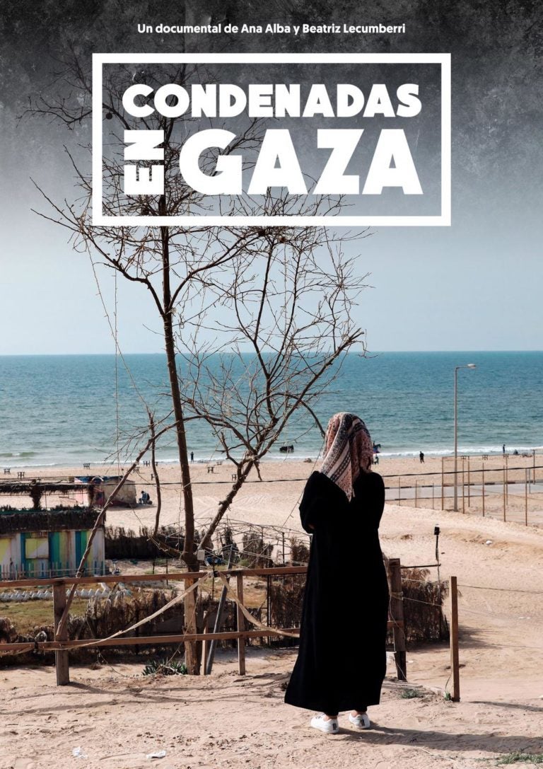 La periodista Beatriz Lecumberri presenta hoy en la Filmoteca su documental 'Condenadas en Gaza'