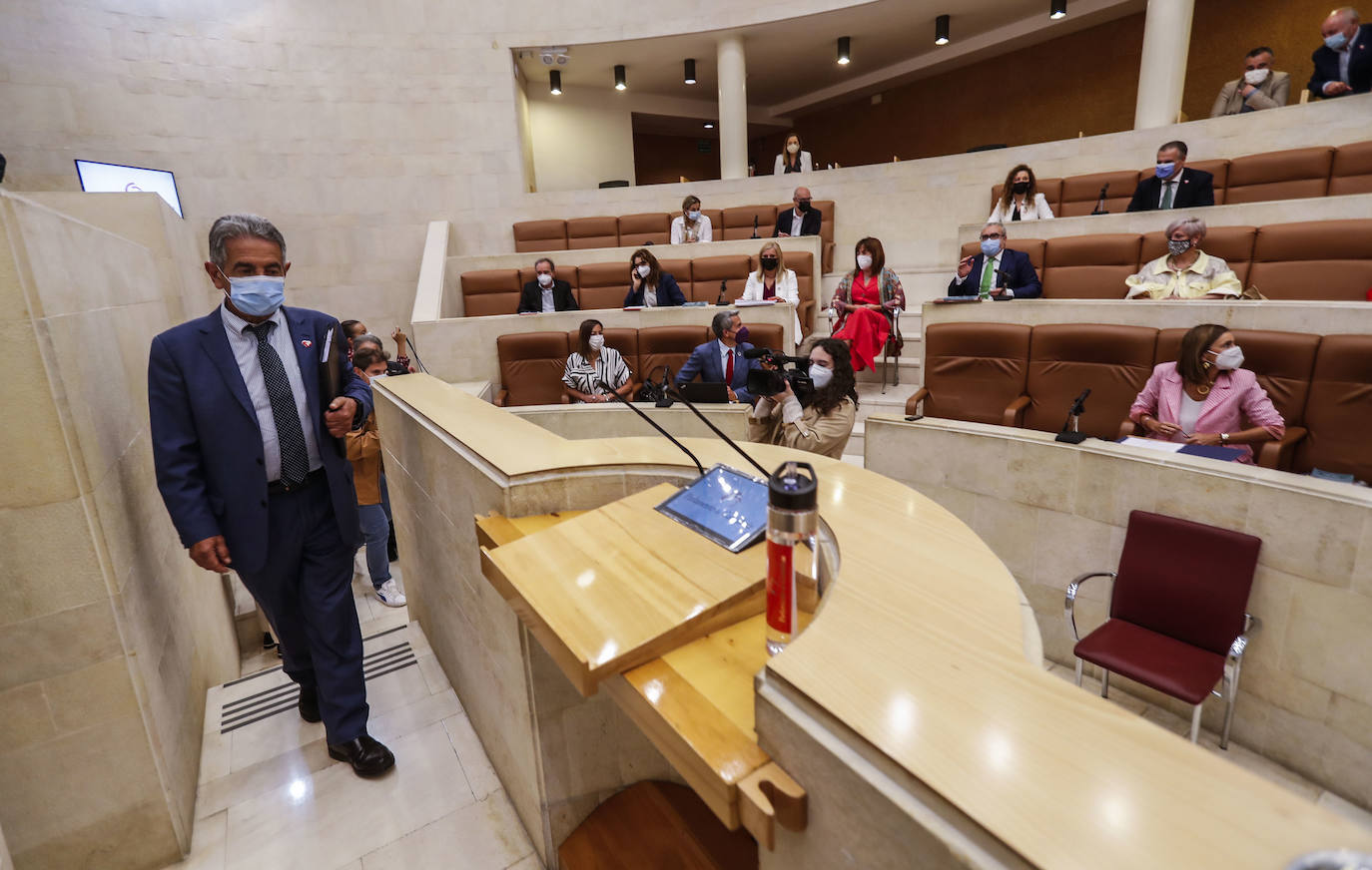 Fotos: El Parlamento acoge el Debate sobre el Estado de la Región