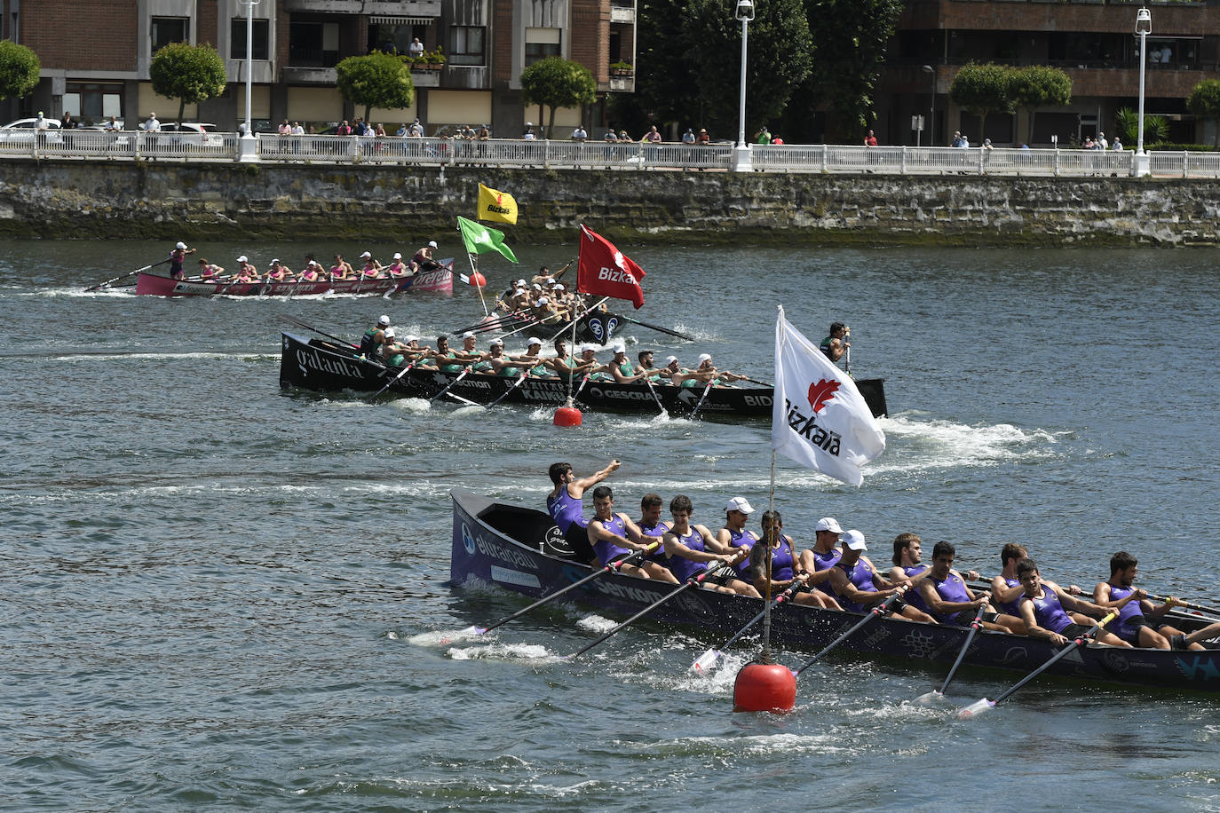 Fotos: Pedreña logra su primera victoria de la temporada en Portugalet