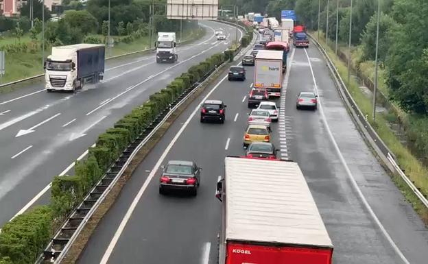 Imágenes de las retenciones a la altura de Hoznayo