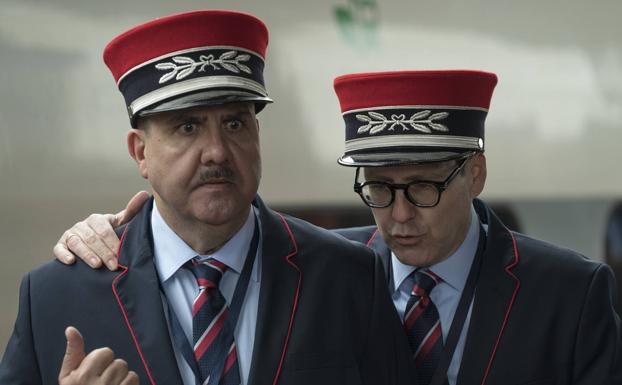 Florentino Fernández y Joaquín Reyes en '¡A todo tren! Destino Asturias'.