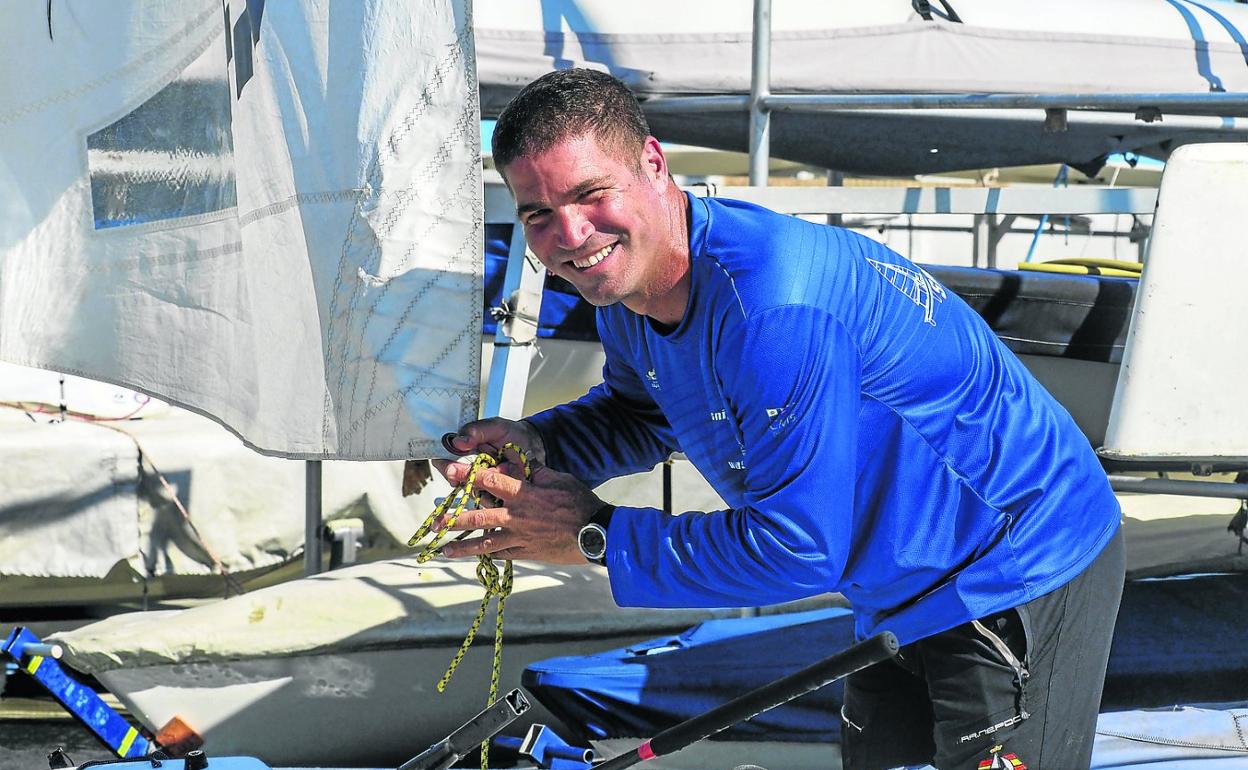 Jorge Angulo, en el CEAR de vela de Santander. 