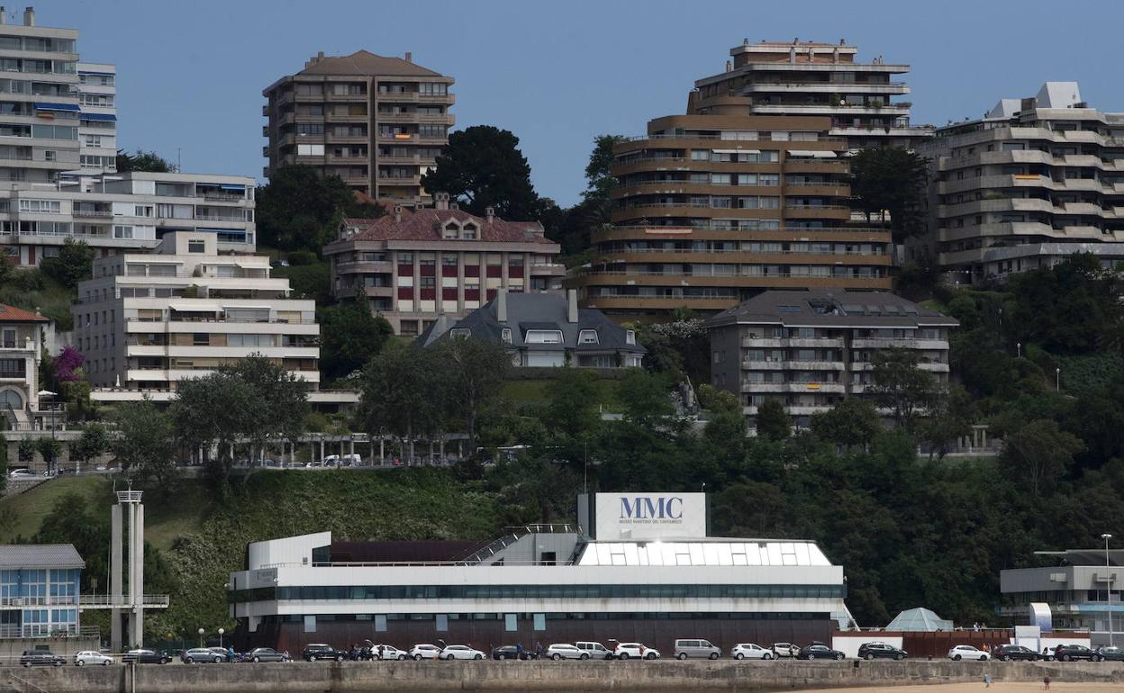 Vistas del edificio del Museo Marítimo del Cantábrico.