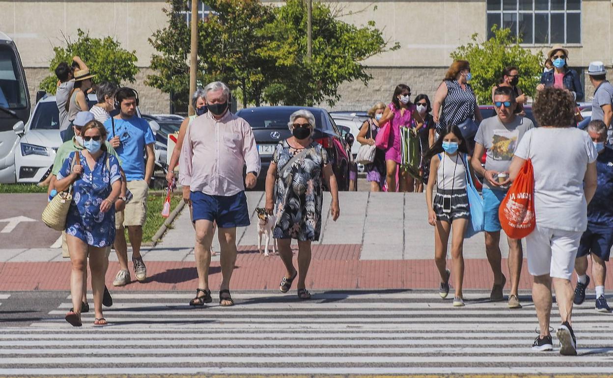 Cantabria se mantiene en el nivel de alerta 3 con más de 10.000 personas en cuarentena domiciliaria