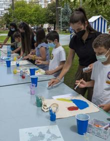 Imagen secundaria 2 - Santiago, entre escenarios y mascarillas