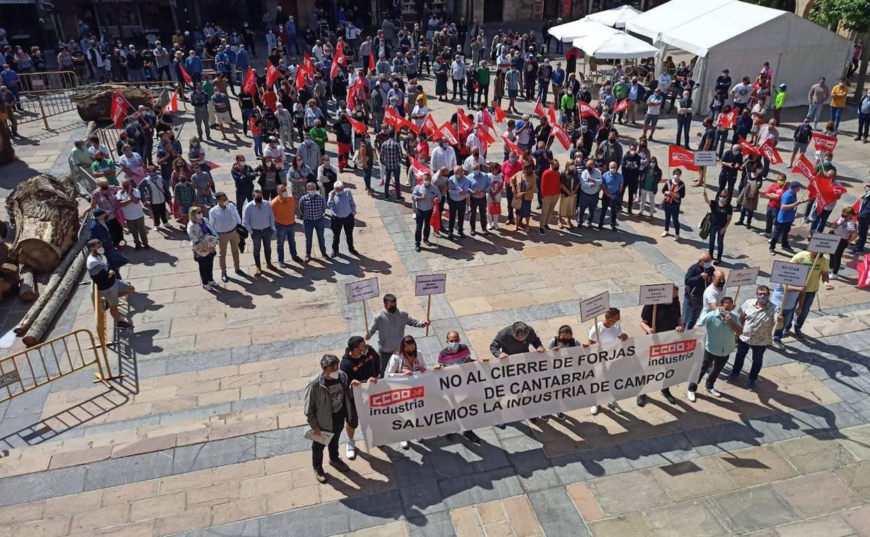 Un total de 24 familias dependen de la factoría campurriana.