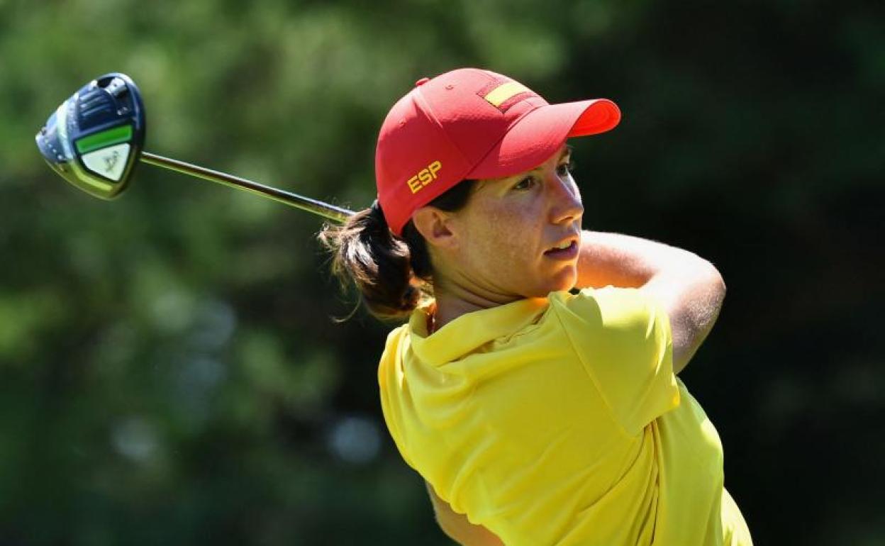 Carlota Ciganda, compitiendo en Tokio. 