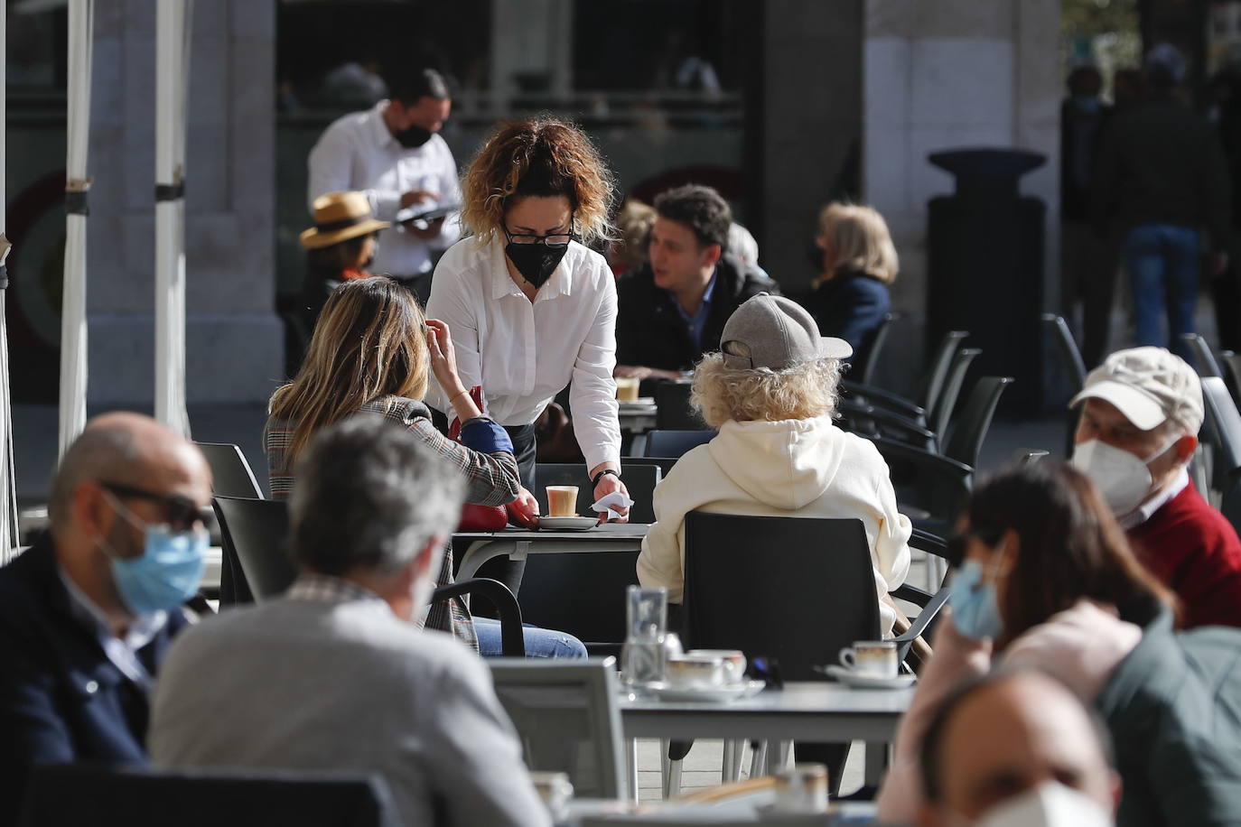 Más de la mitad de las ayudas directas irán a trabajadores de la hostelería.