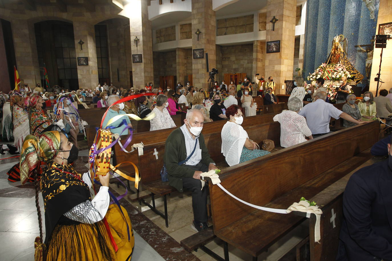 Fotos: La misa solemne, en imágenes