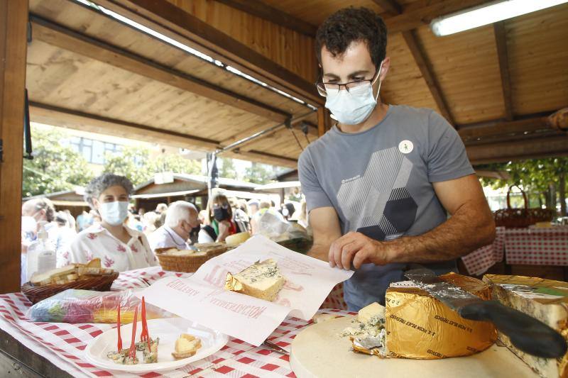 Fotos: La Feria del Hojaldre endulza el último fin de semana de La Patrona