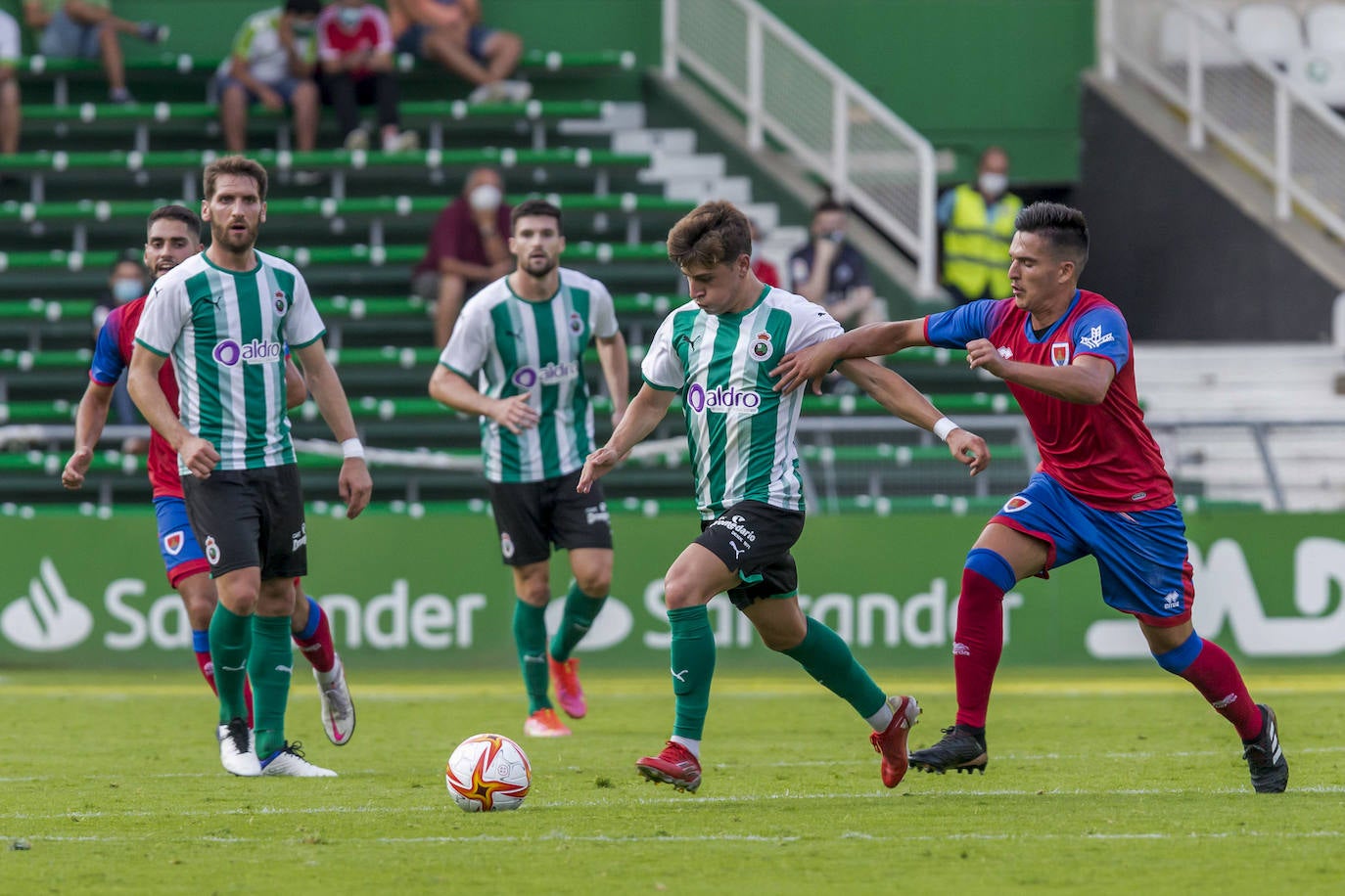 Fotos: Racing empata con el Numancia