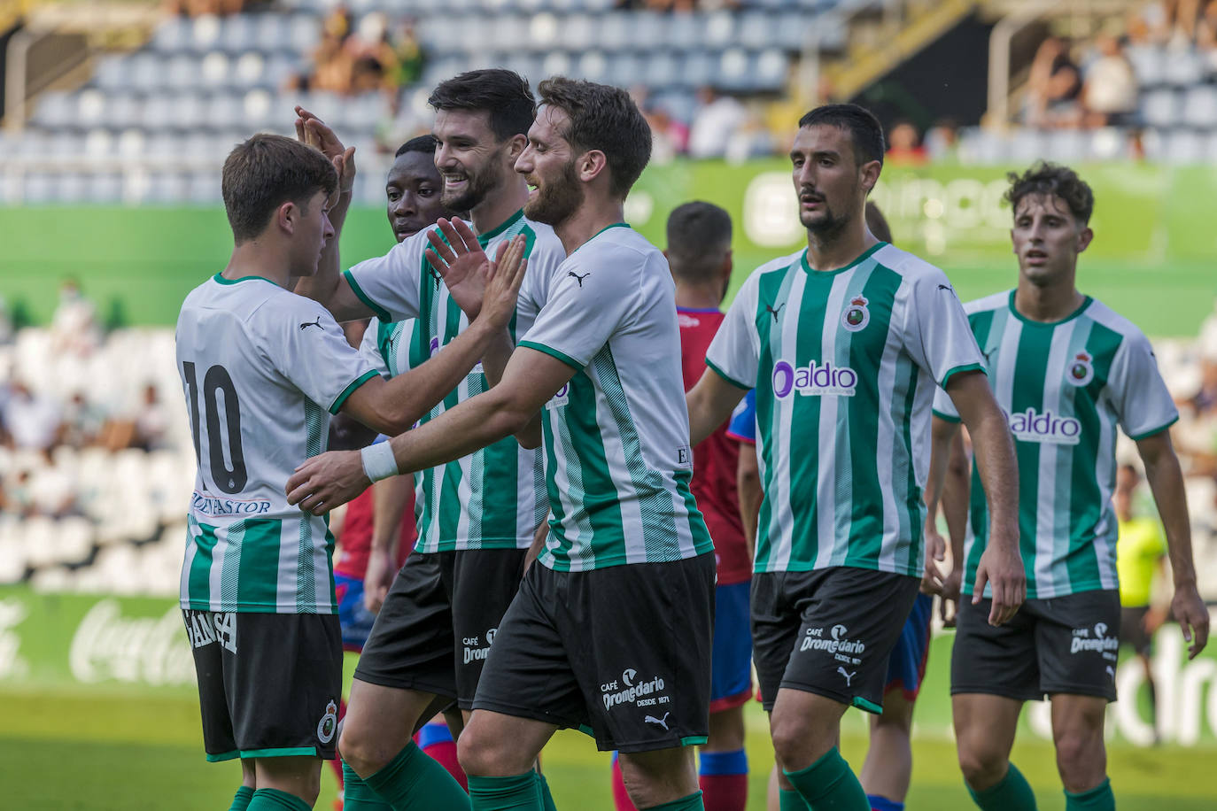 Fotos: Racing empata con el Numancia