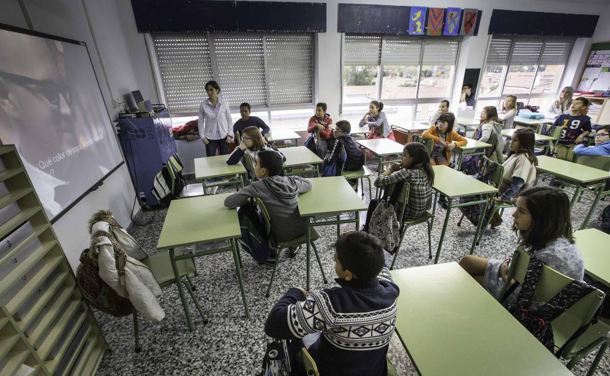 Preocupación por el descenso de alumnos en Infantil y Primaria