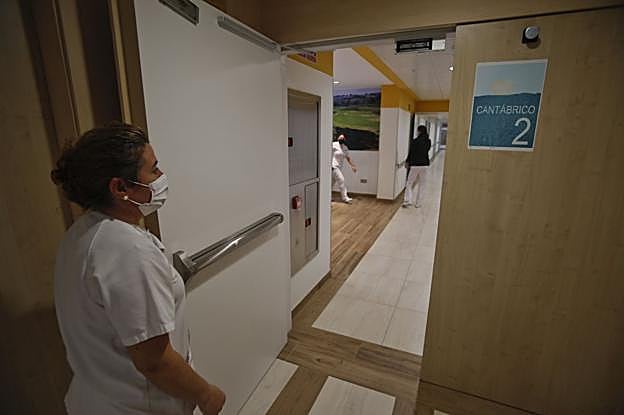 Padre Menni detecta 35 positivos y pide a Salud Pública un cribado de todo el centro 