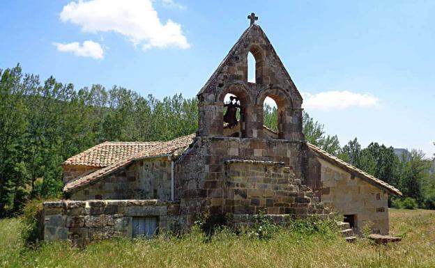 Iglesia de Santiago en Santa María de Hito.