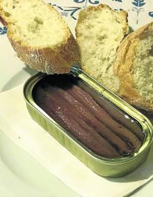 Imagen secundaria 2 - A la izquierda, atún rojo de almadraba y foie. dm