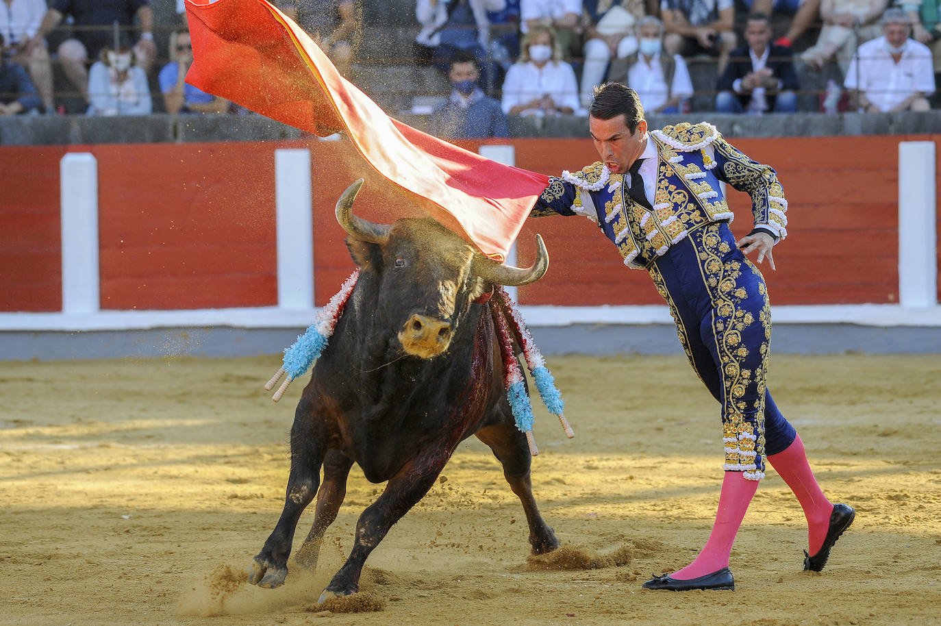 Fotos: Tarde de toros en Santoña