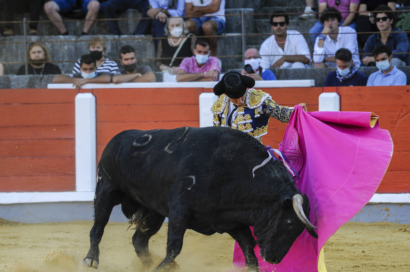 Fotos: Tarde de toros en Santoña