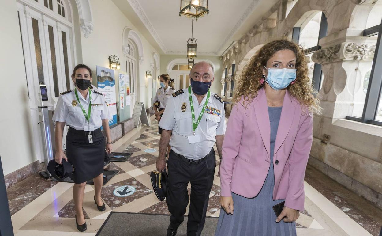 Ainoa Quiñones, delegada del Gobierno en Cantabria, este verano en la UIMP.