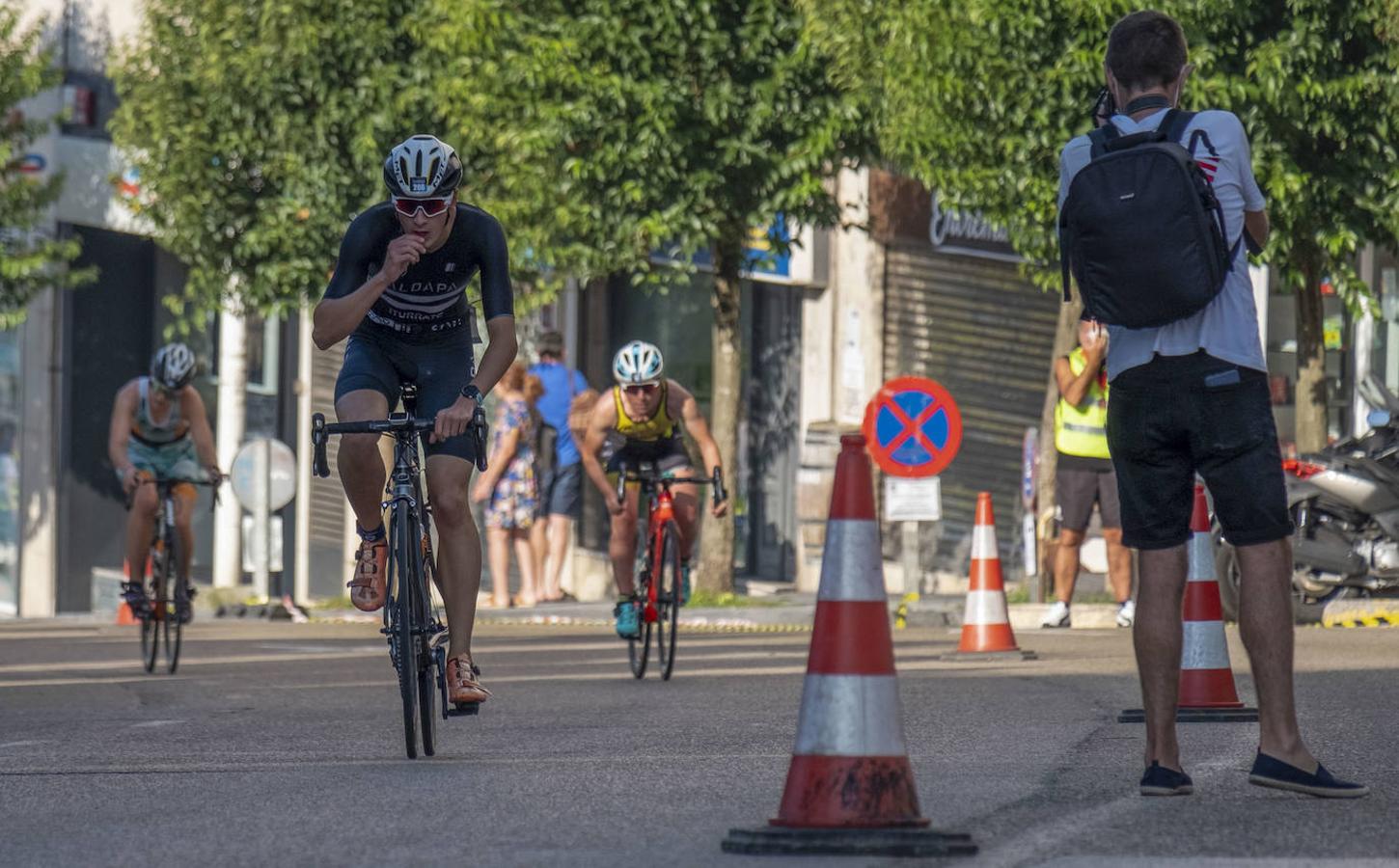 Fotos: 400 triatletas toman Santander