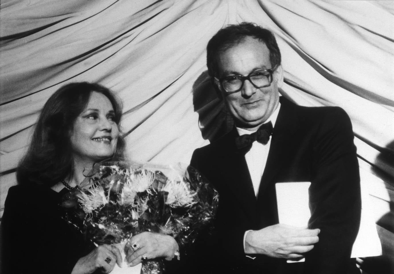 Camus fue galardonado en 1983 con el Oso de Oro en el Festival de Cine de Berlín por 'La Colmena'.