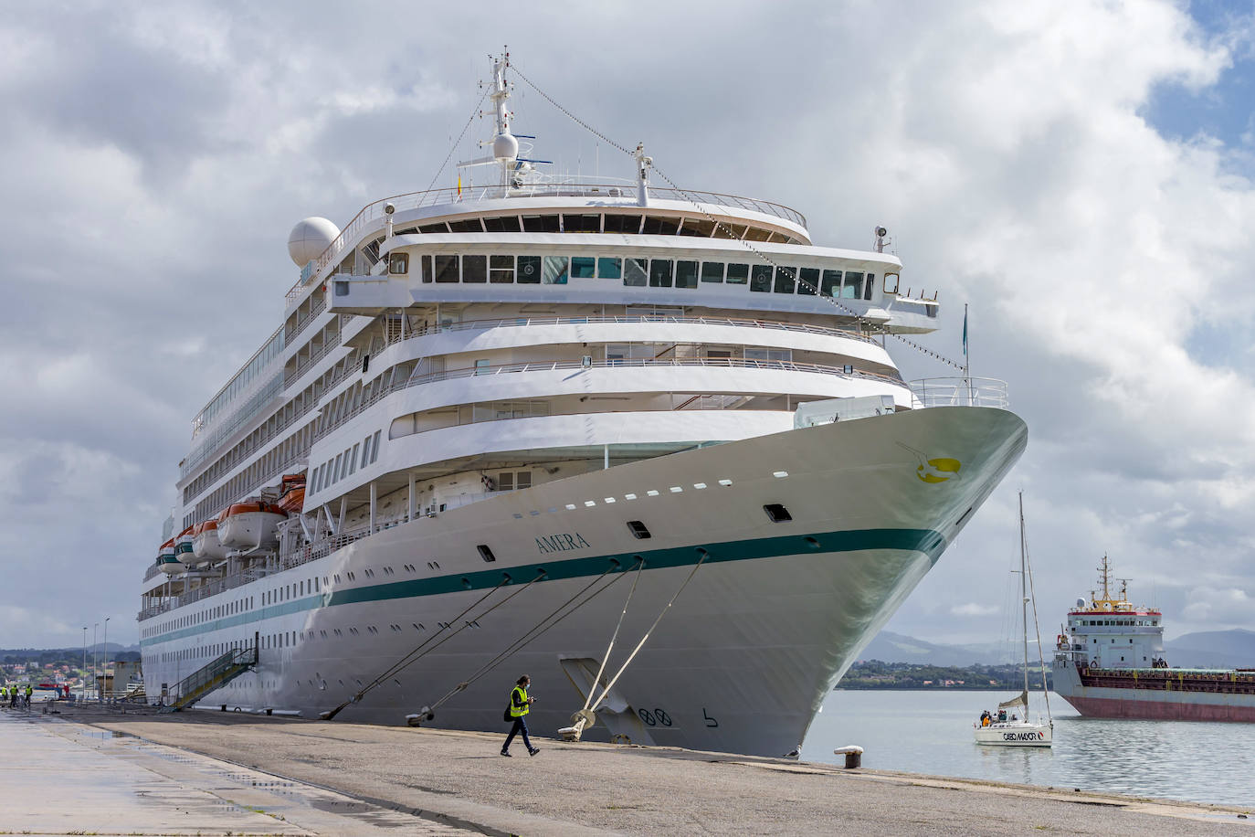Fotos: El Amera devuelve a Cantabria «a la normalidad»