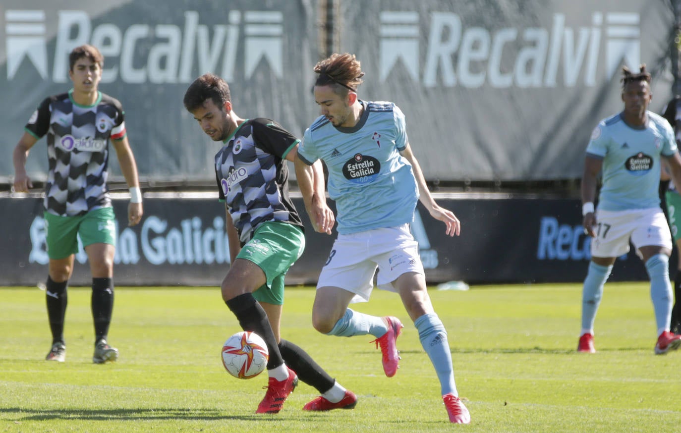 Fotos: El Racing cae ante el Celta B